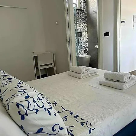 Farau Panzió Messina